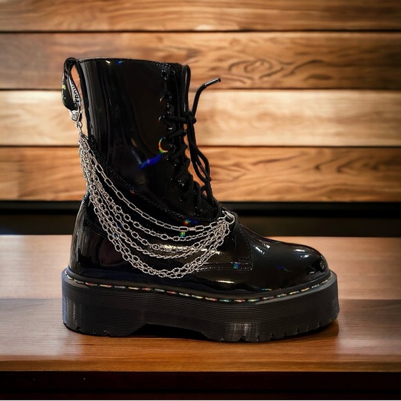 Boot chain, multiple boot chain, one boot chain, silver and black boot chain. - Picture 4 of 10